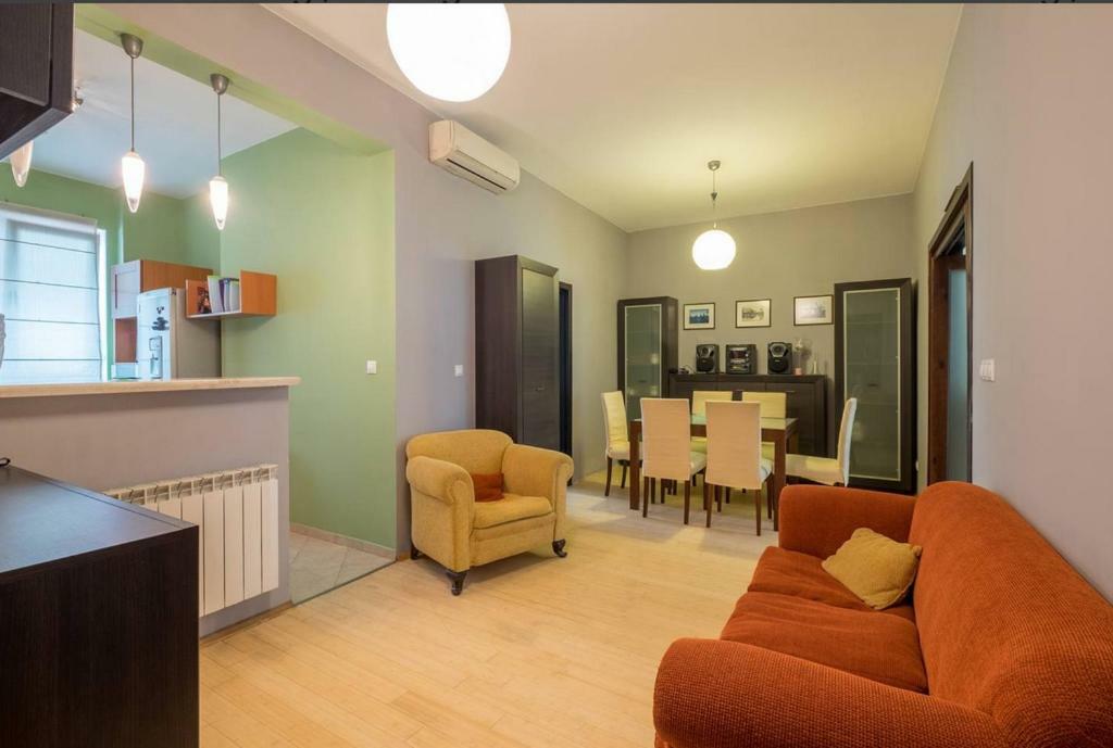 Han Krum 2 Bedroom Central Flat ソフィア エクステリア 写真