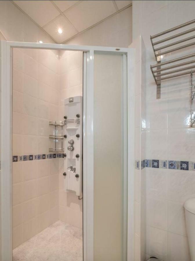 Han Krum 2 Bedroom Central Flat ソフィア エクステリア 写真