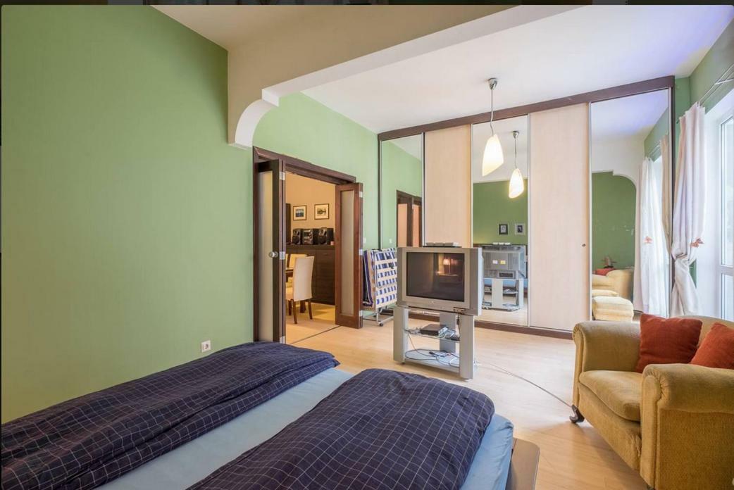Han Krum 2 Bedroom Central Flat ソフィア エクステリア 写真