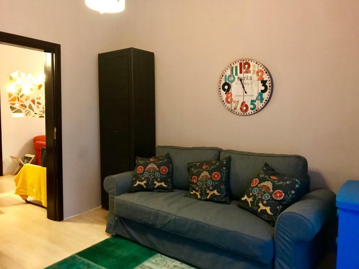 Han Krum 2 Bedroom Central Flat ソフィア エクステリア 写真