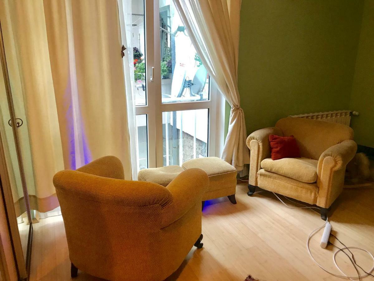 Han Krum 2 Bedroom Central Flat ソフィア エクステリア 写真